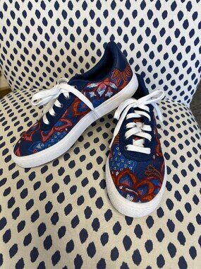 Adidas Blue Print Shoes Size 7.5